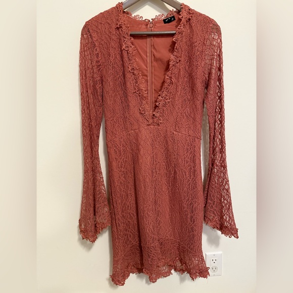 Revolve Aemelia Dress in Mauve - Picture 3 of 5